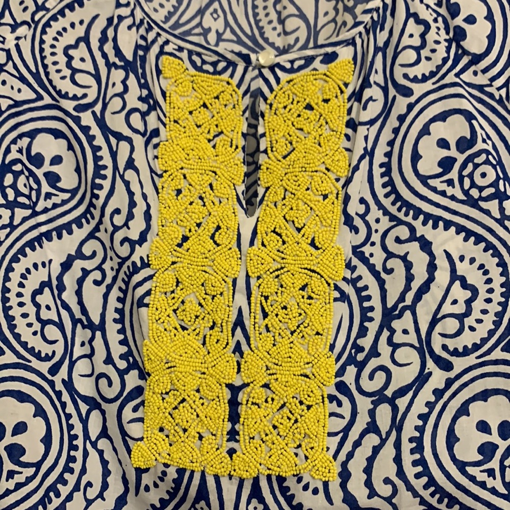 Shirt - Picture 2 of 3